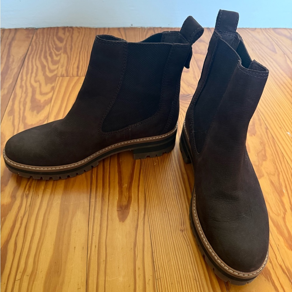 Brown Timberland Chelsea Boots